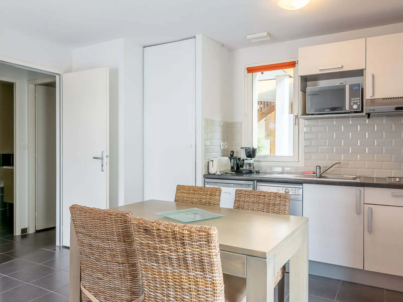 Les Rives du Lac-Binnen