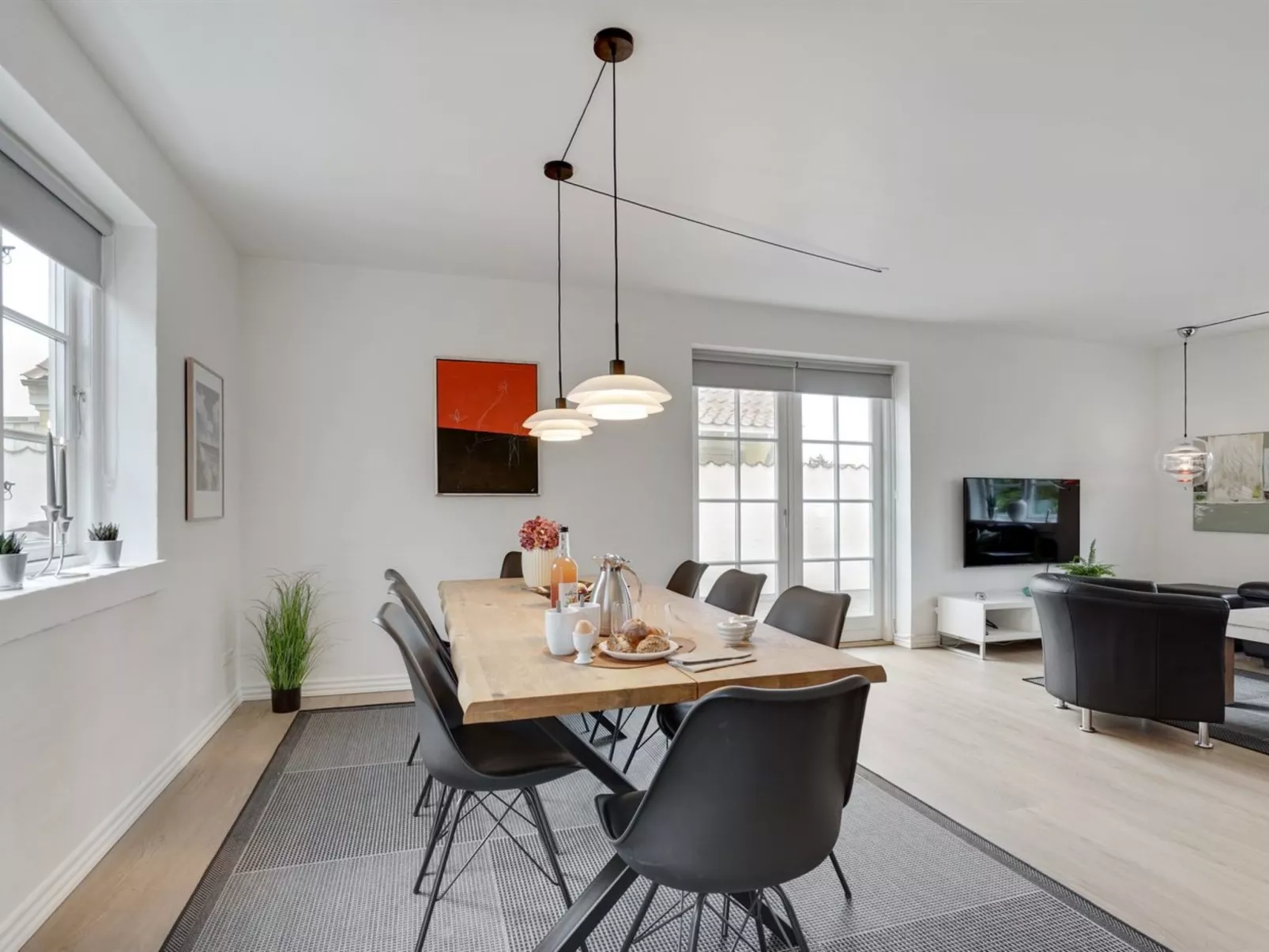 "Springimile" - 300m from the sea-Binnen