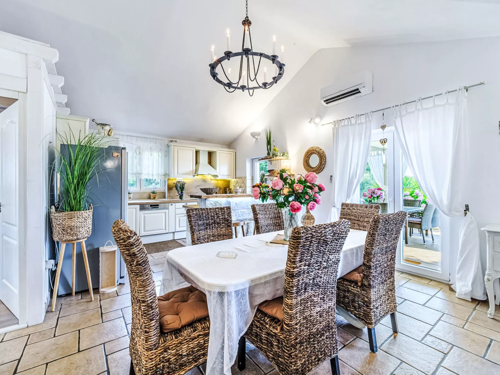 Villa Mutnik - Binnen