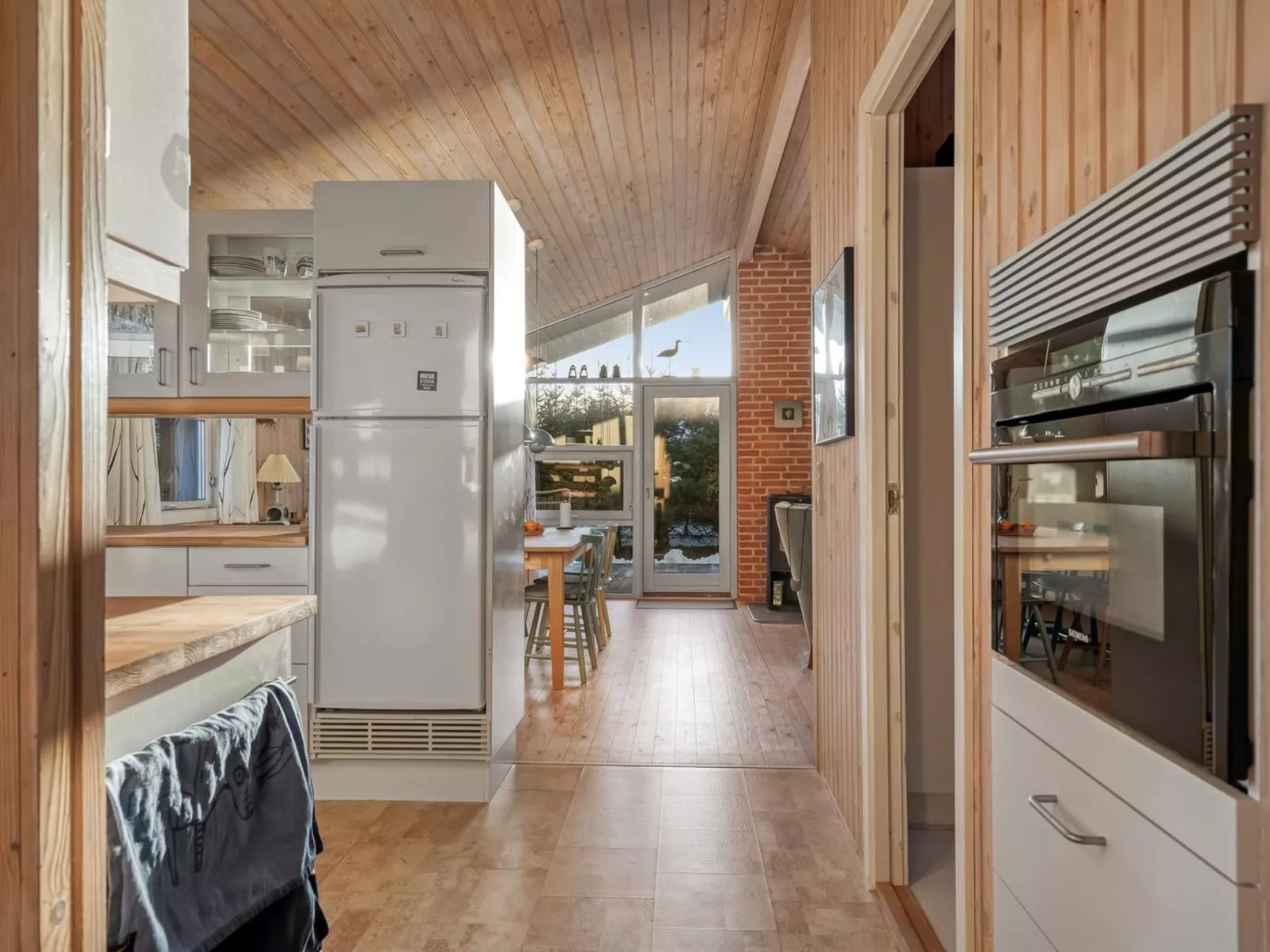 "Mea" -  from the sea-Binnen