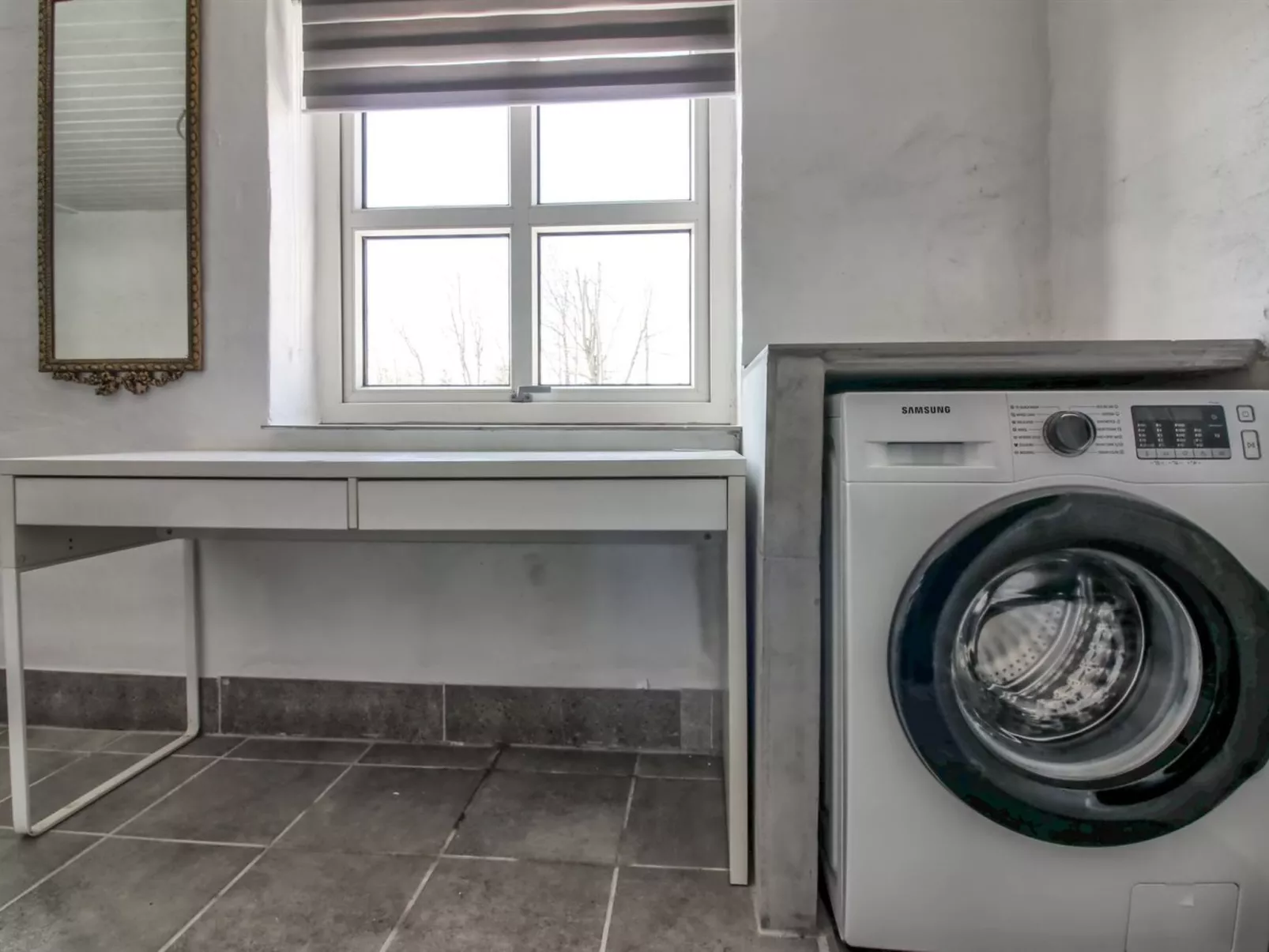 "Idolf" - 2km from the sea-Binnen