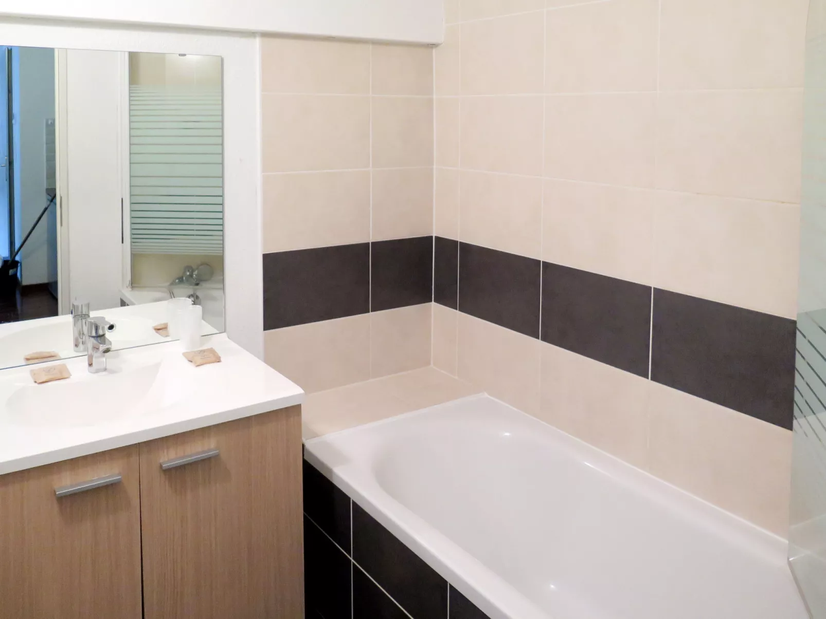 Les Rives du Lac-Binnen