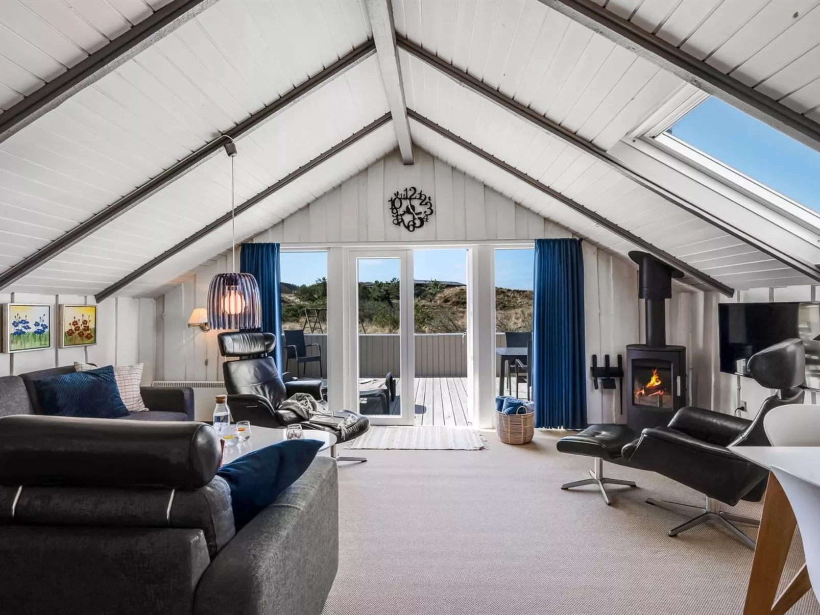 "Halda" - 300m from the sea-Binnen