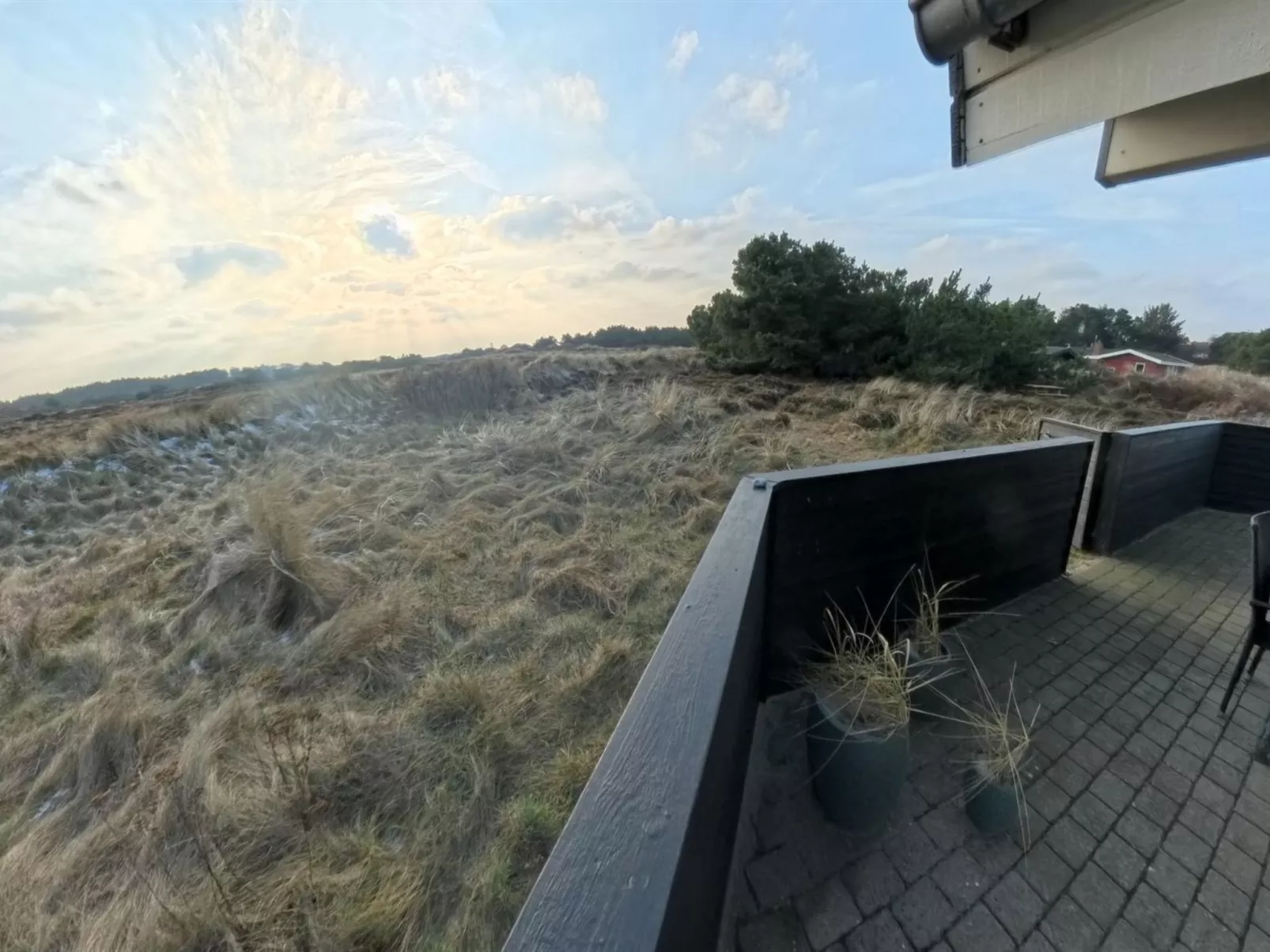 "Thrugils" - 800m from the sea-Buiten