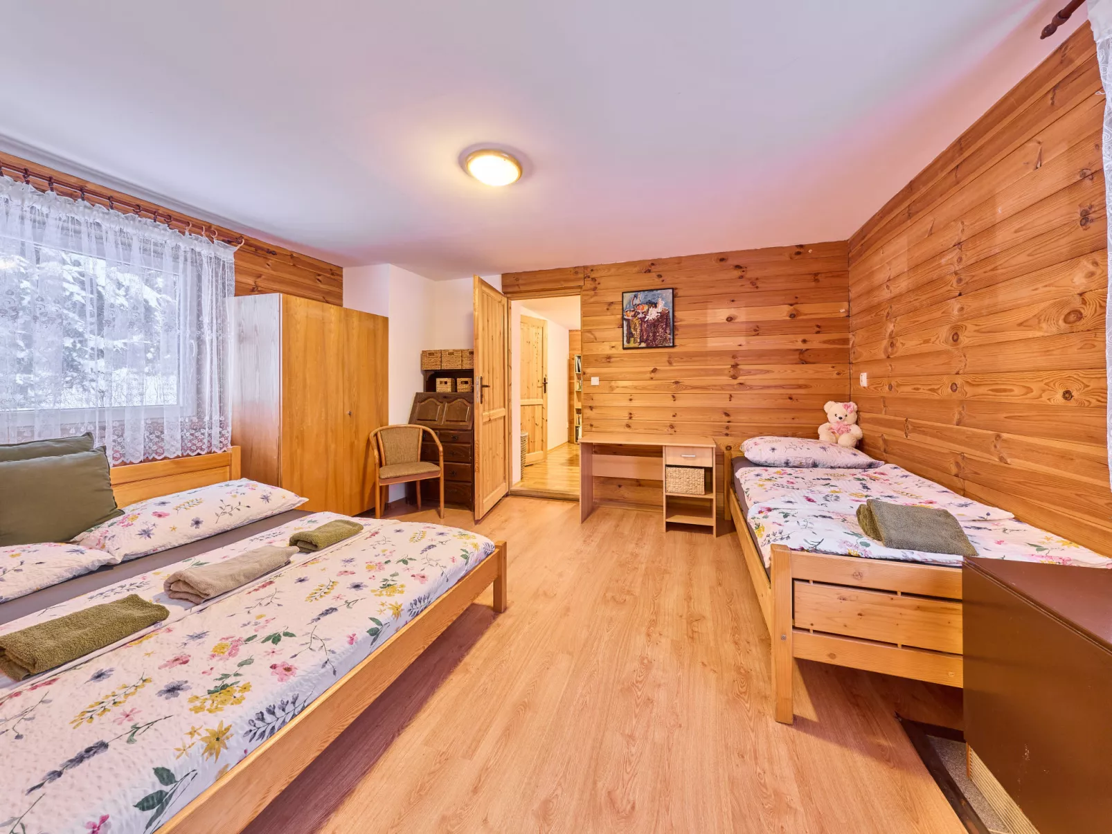 Chaloupka U lesa-Binnen