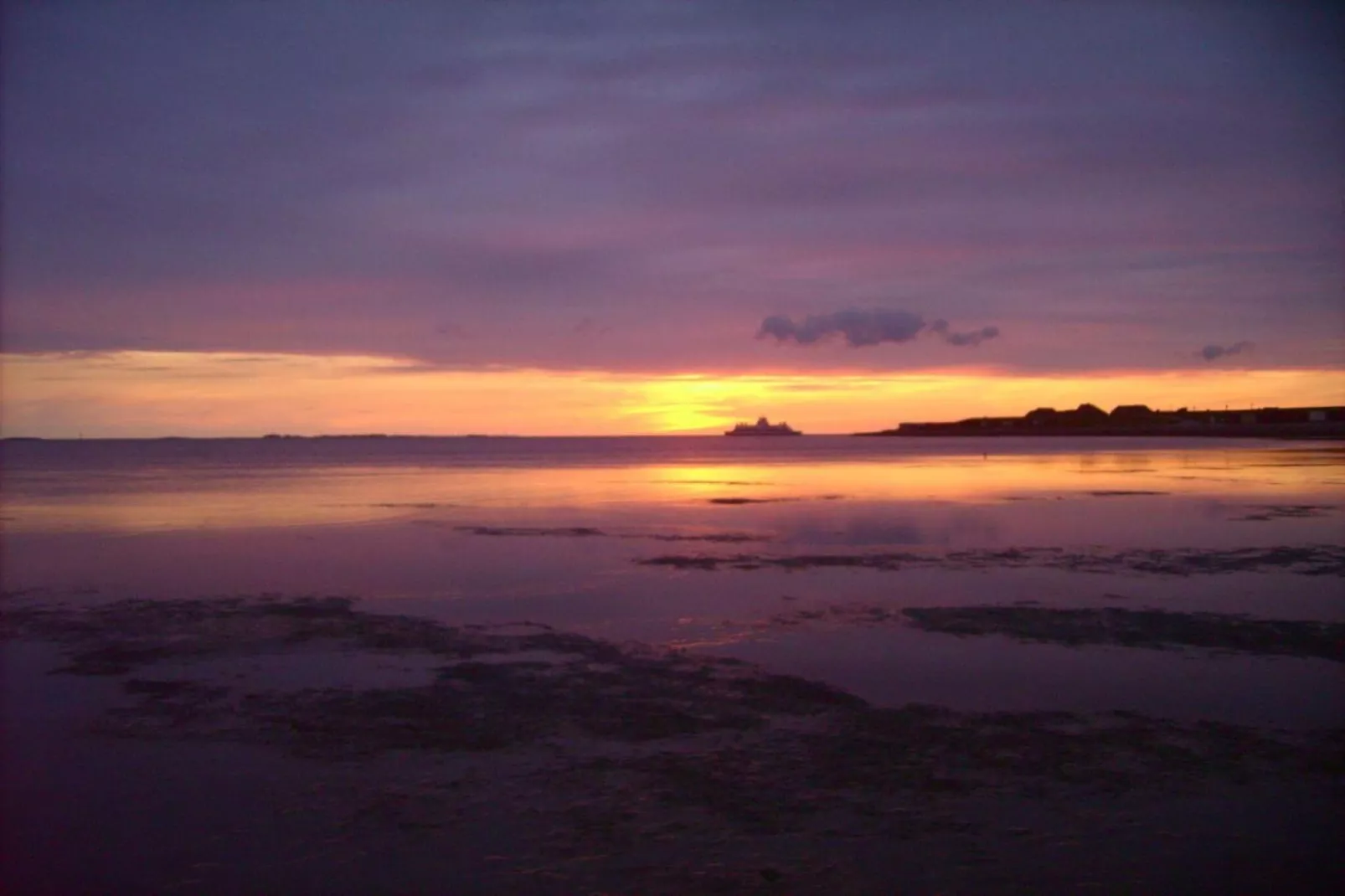 88087 - Image-tags.water view