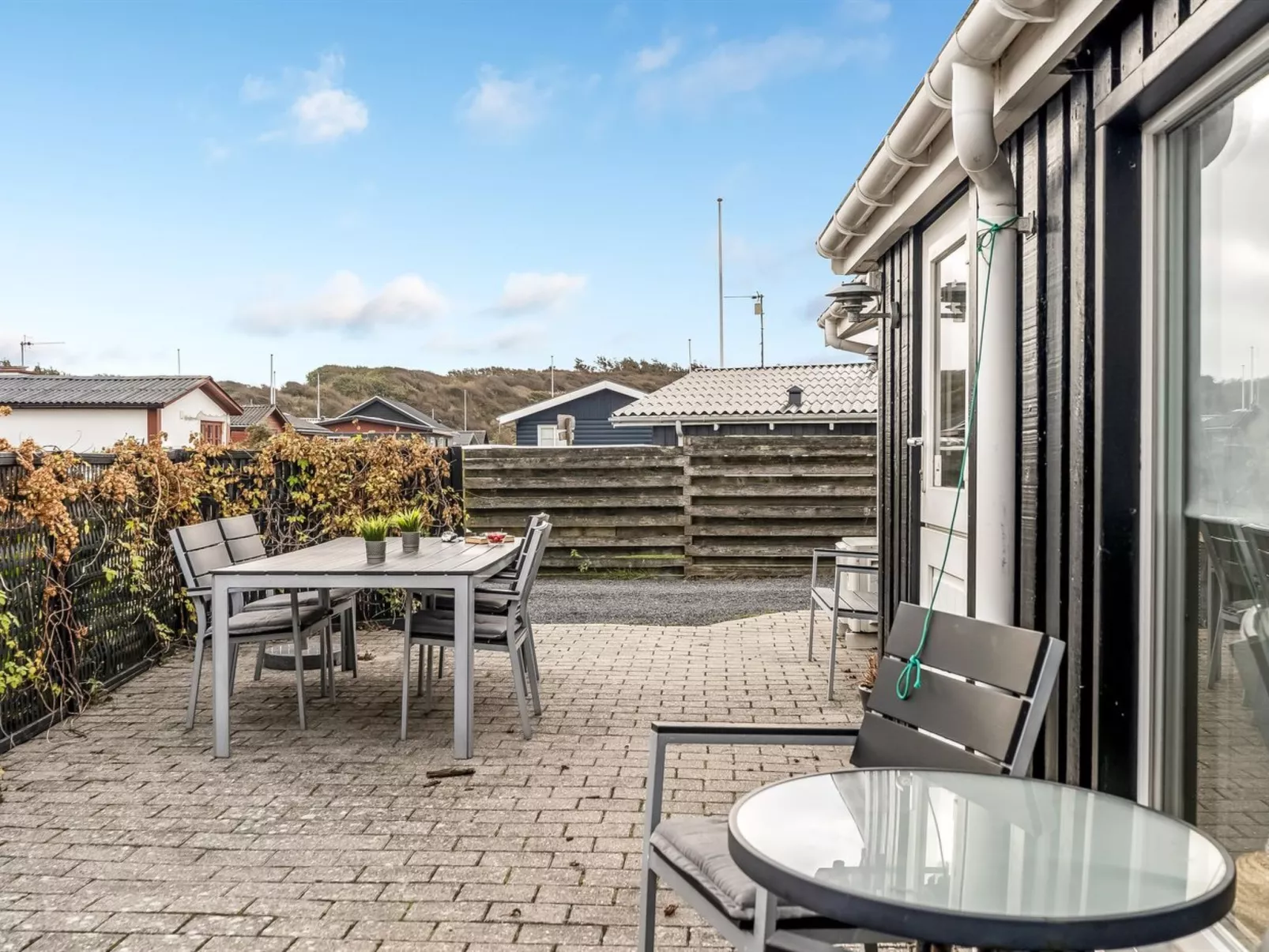 "Kielo" - 200m to the fjord-Buiten