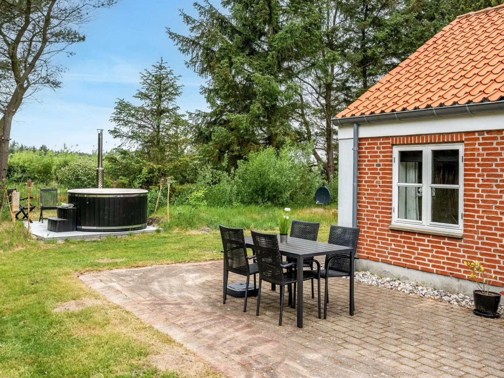 "Marlise" - 2.5km from the sea-Buiten