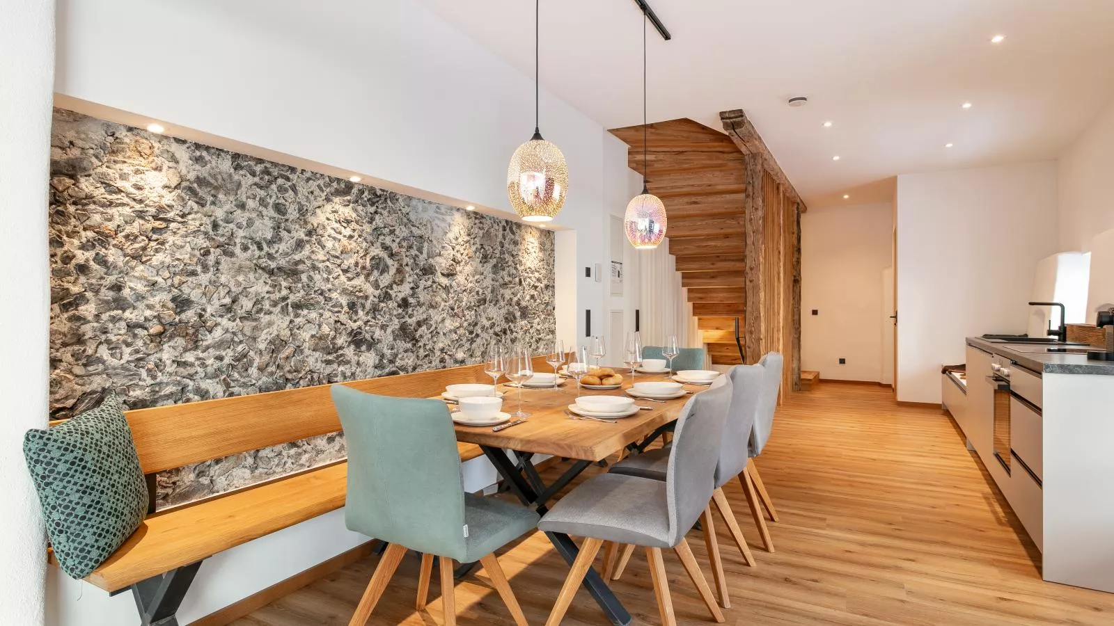 Hopfgarten Alpin Living Top 6-Eetkamer