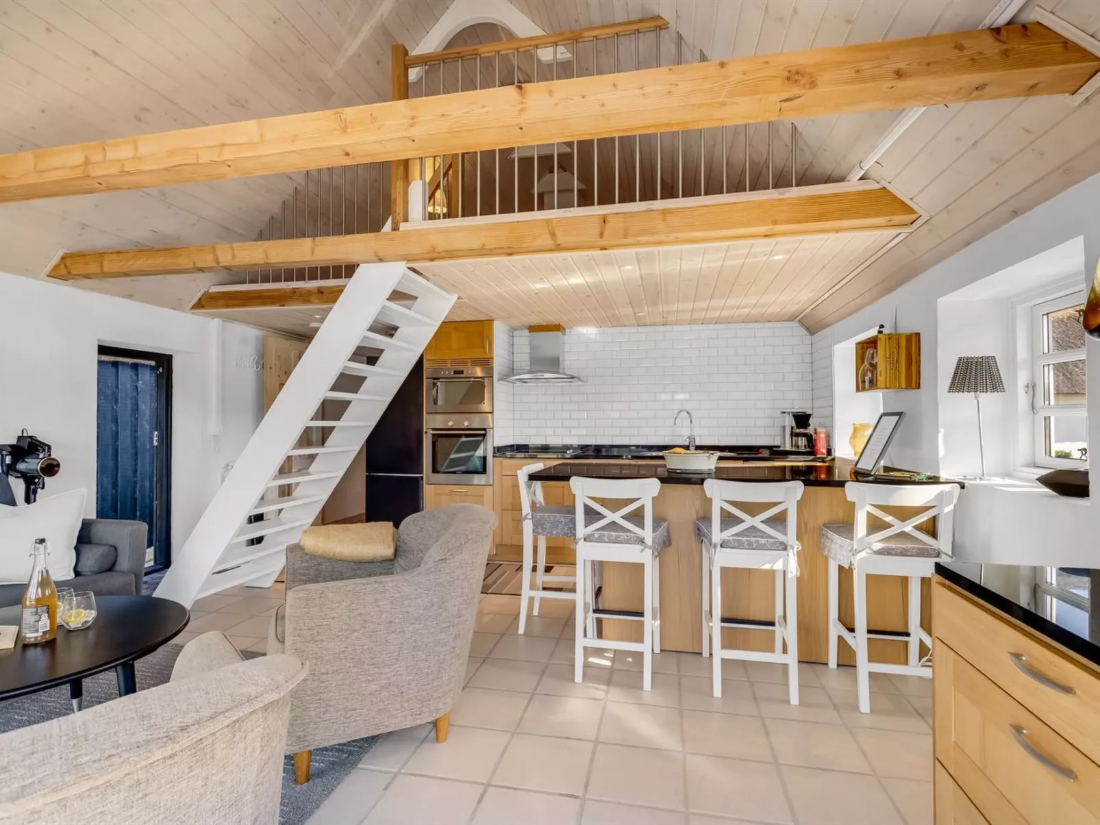 "Ronja" - 1.3km from the sea-Binnen