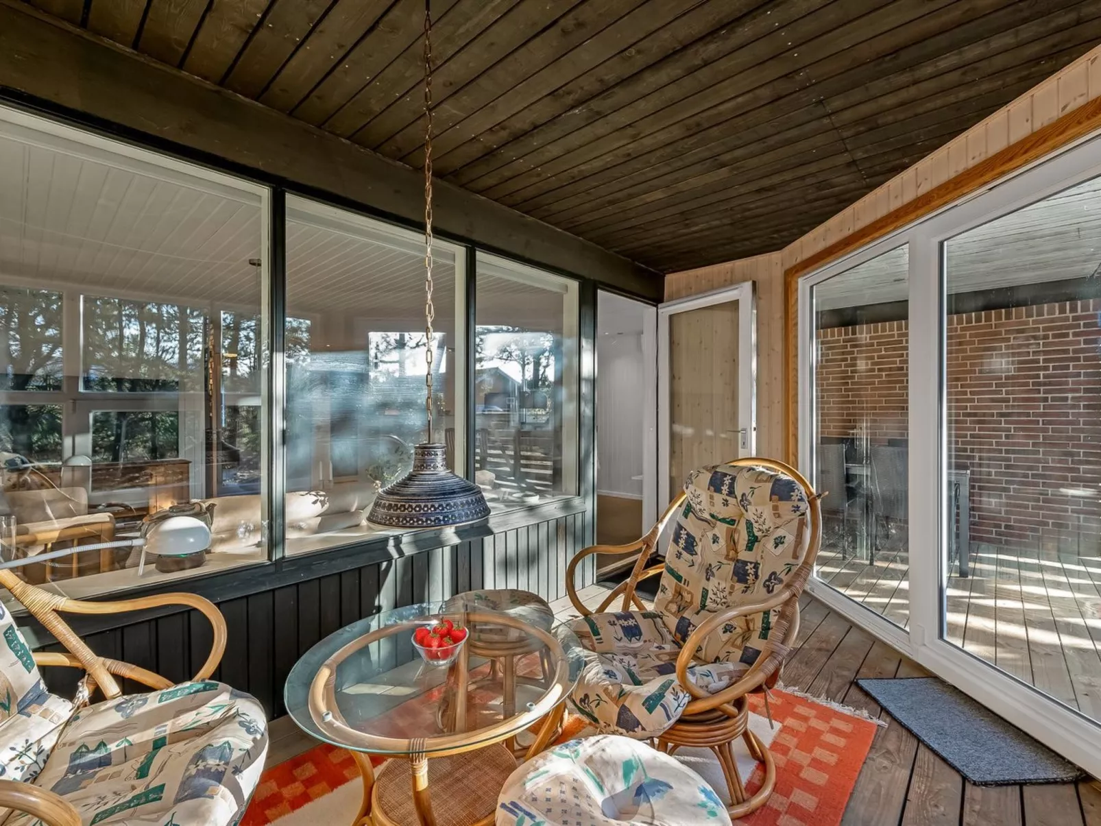 "Åsemarie" - 500m to the fjord-Binnen