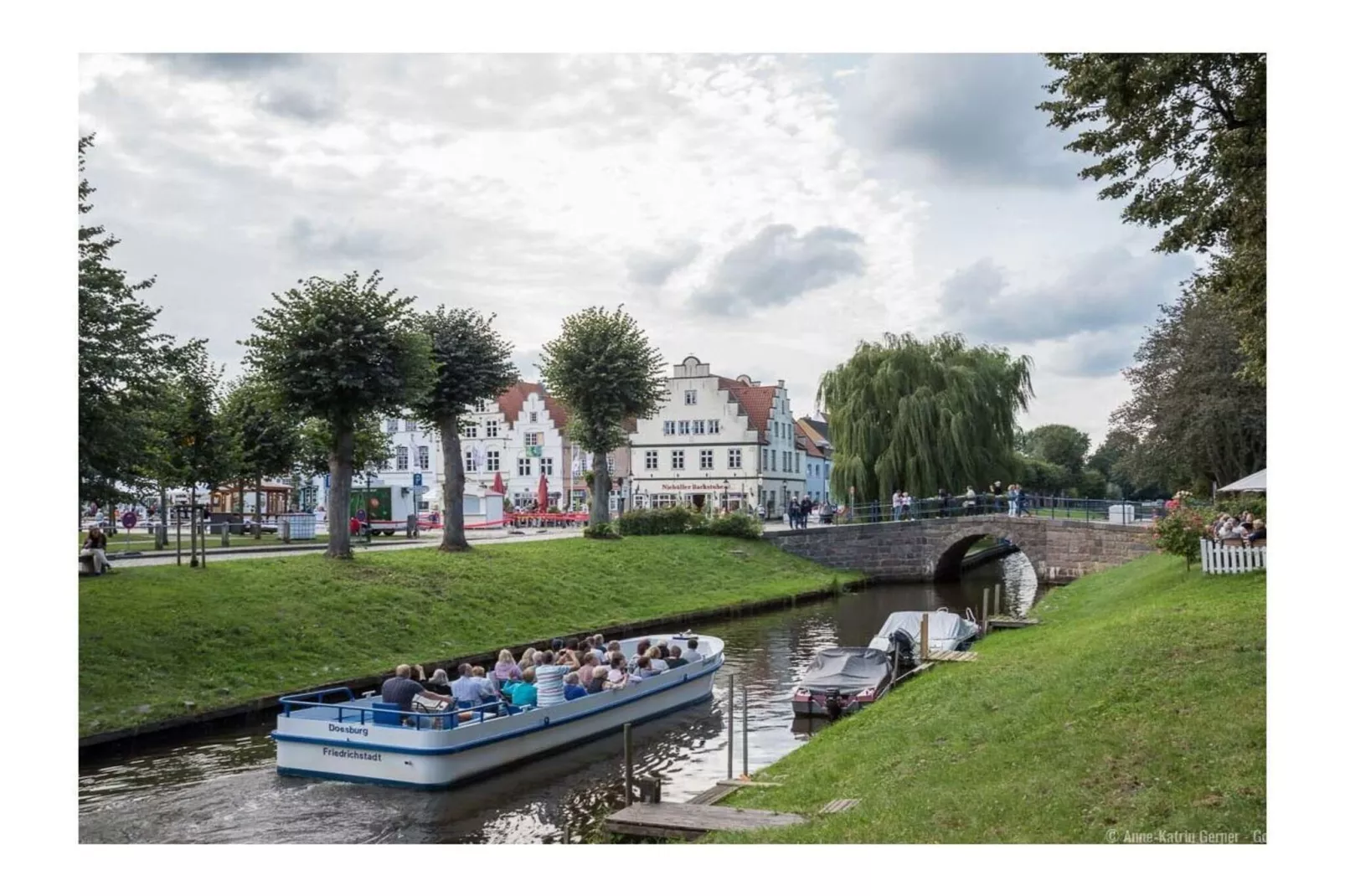 604284 - Buitenkant zomer