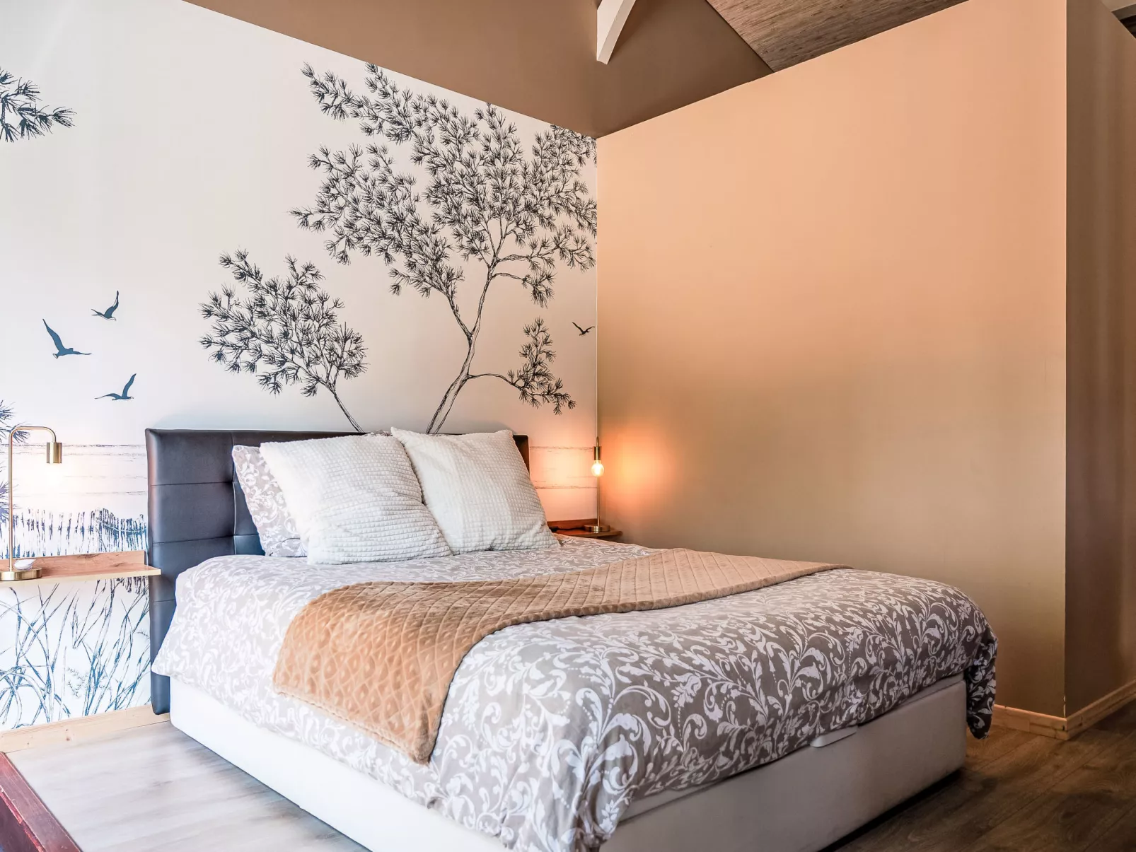 Villa Eden Bleu - Haus in Südlage mit beheiztem Pool und privatem Whirlpool - Binnen