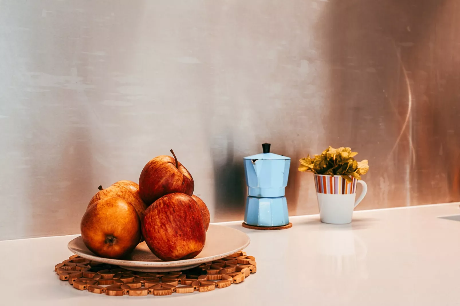 Studio S. José By Gt House-Eetkamer