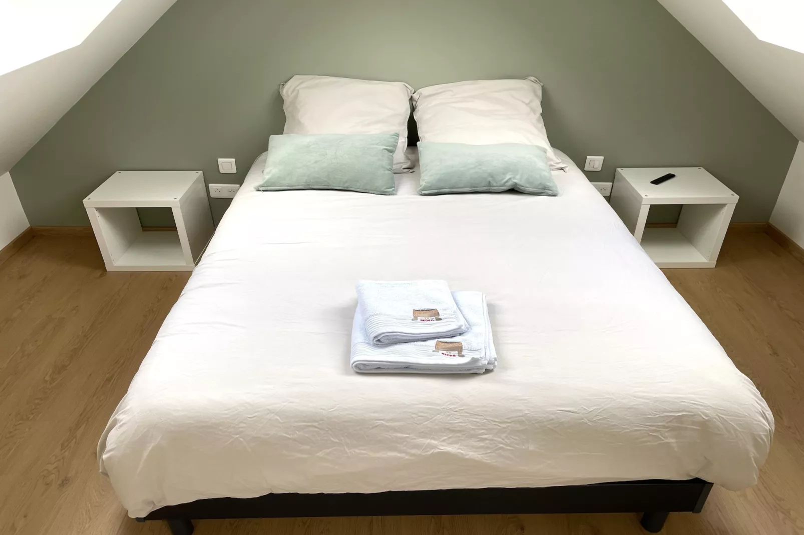 Maison de ville avec terrasse/jardin Guerlesquin-Slaapkamer