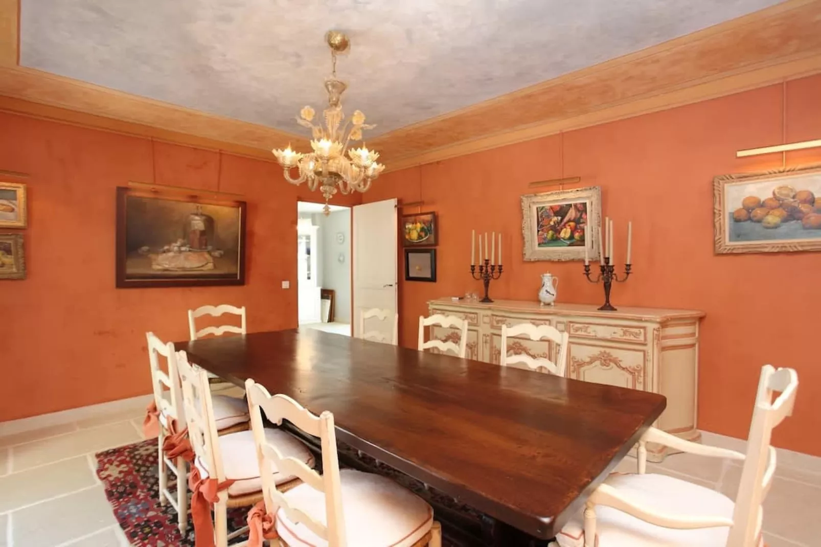 Bastide avec piscine 3 terrasses dans un écrin de verdure-Eetkamer