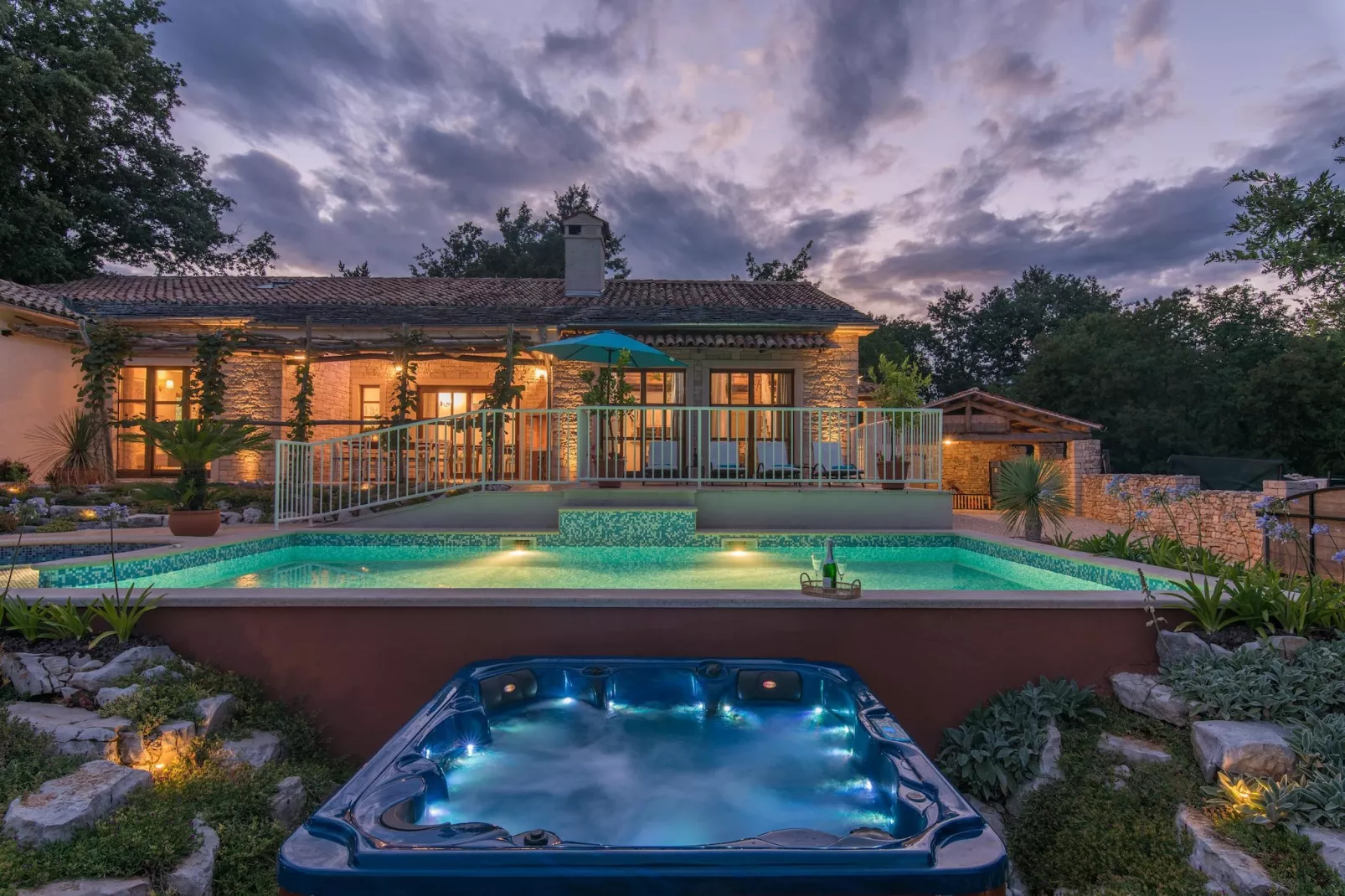 Villa Lipica - Zwembad