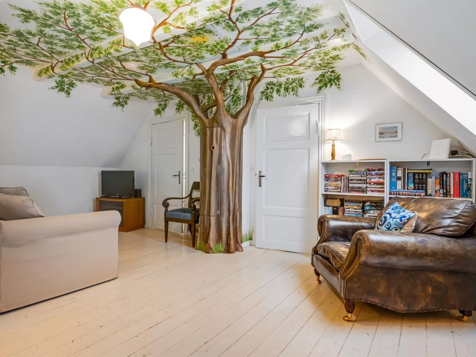 "Edla" - 5km from the sea - Binnen