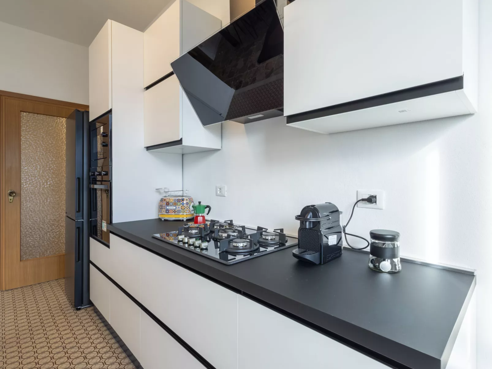 Lovere Balcony View - Binnen