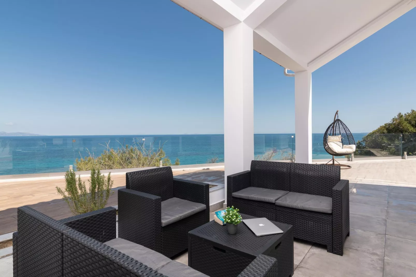 Luxury Villa Cavo Mare Meltemi-Terrasbalkon