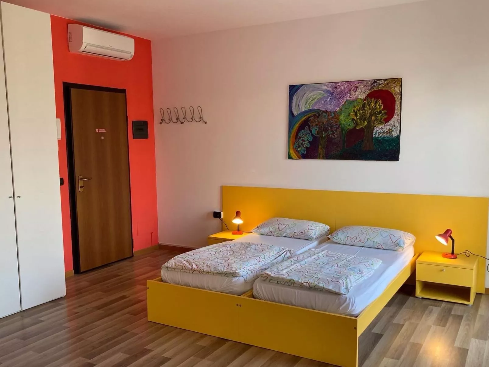 App nr. 2 - Image-tags.info