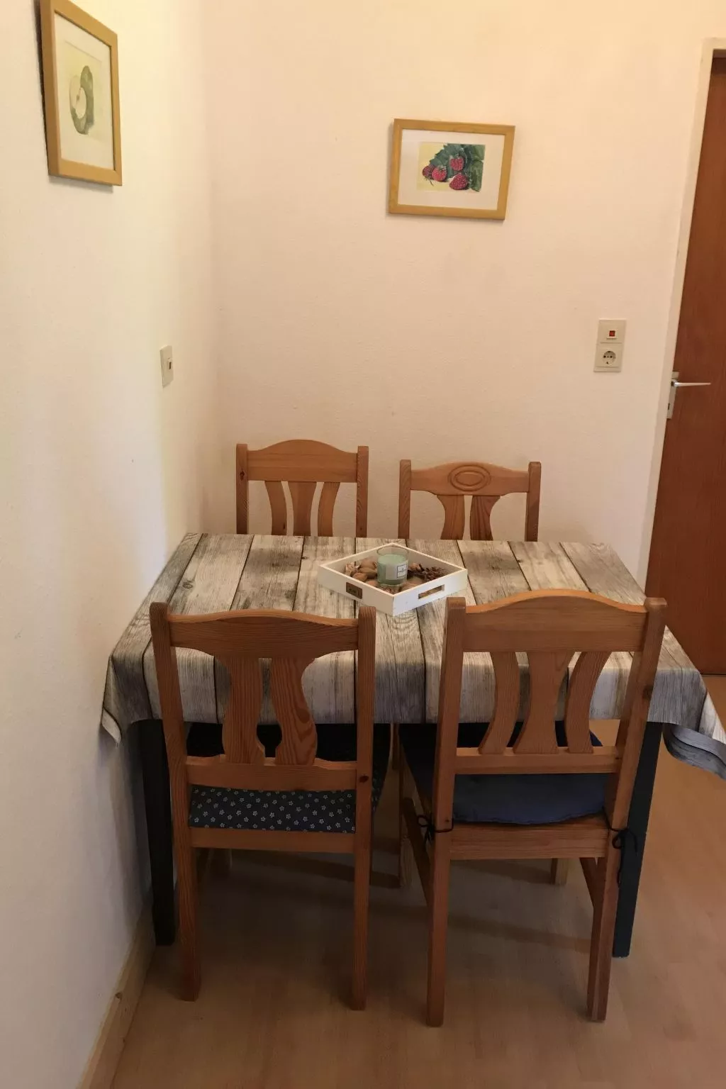 Große Wohnung in Nesse mit Garten und Terrasse - Image-tags.info