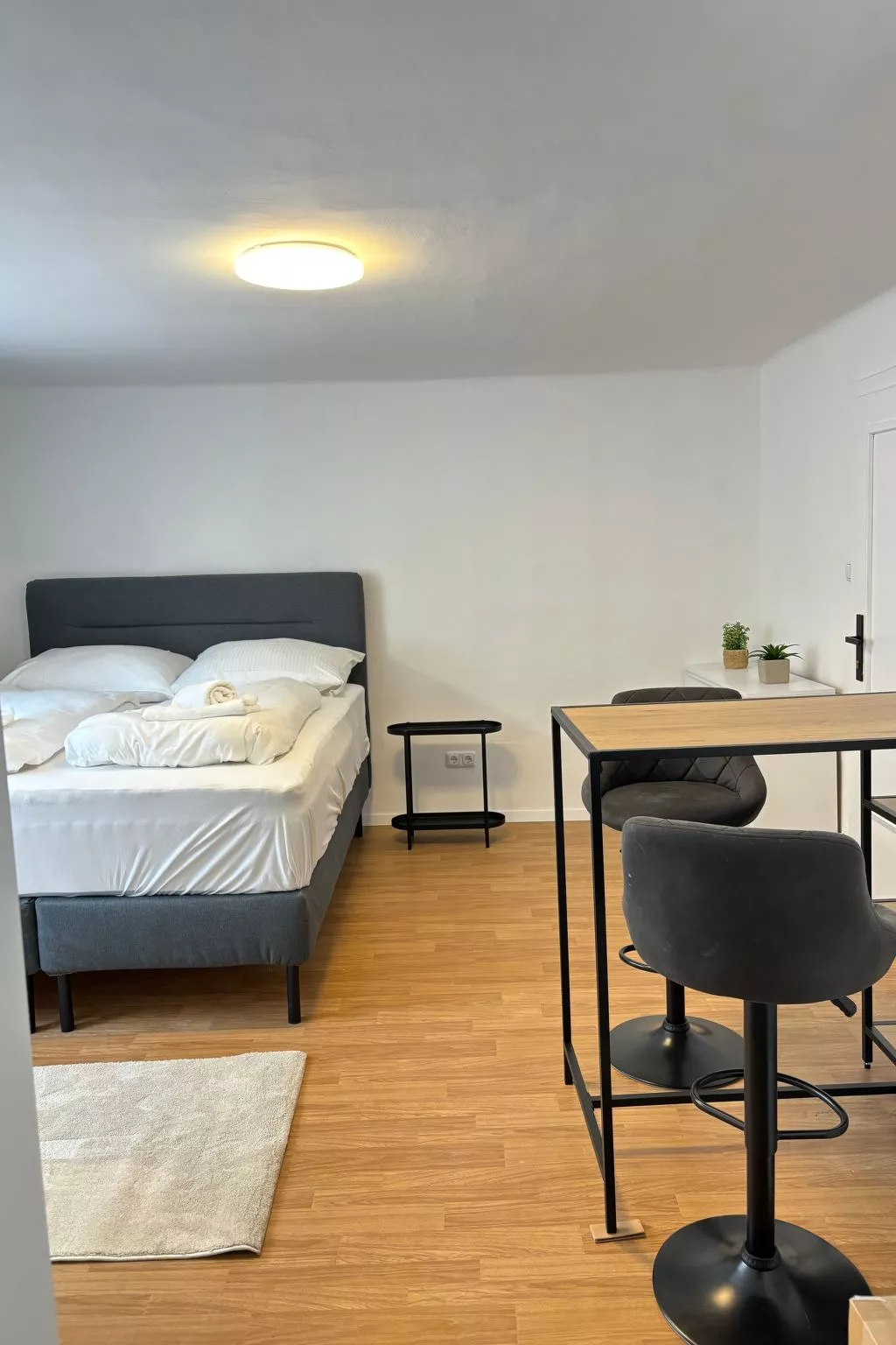 Studio in zentraler Lage - nur wenige Minuten zum See und Stadt - Image-tags.info