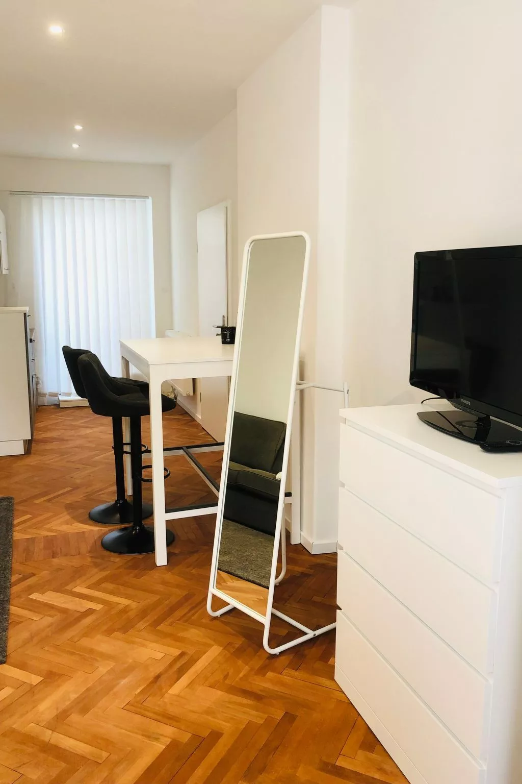 Studio in zentraler Lage - nur wenige Minuten zum See und Stadt - Image-tags.info