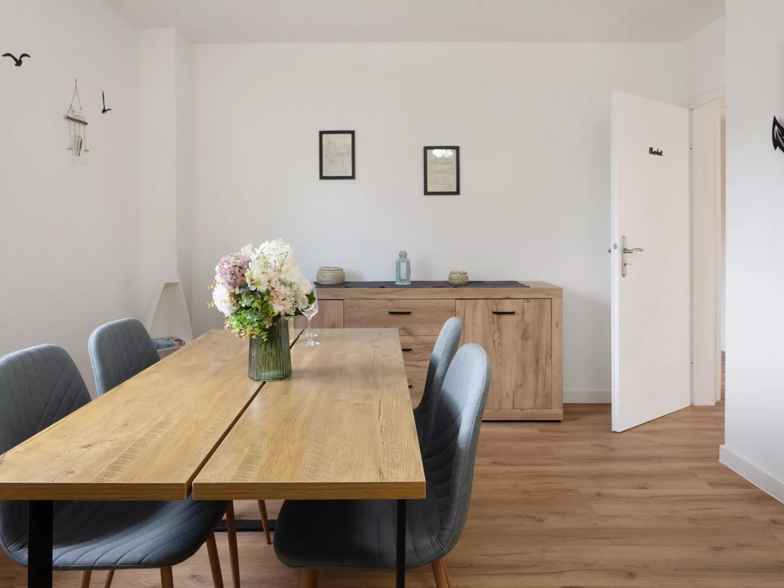 Captains Quarters 5 - strandnah, maritimer Charme - Image-tags.info