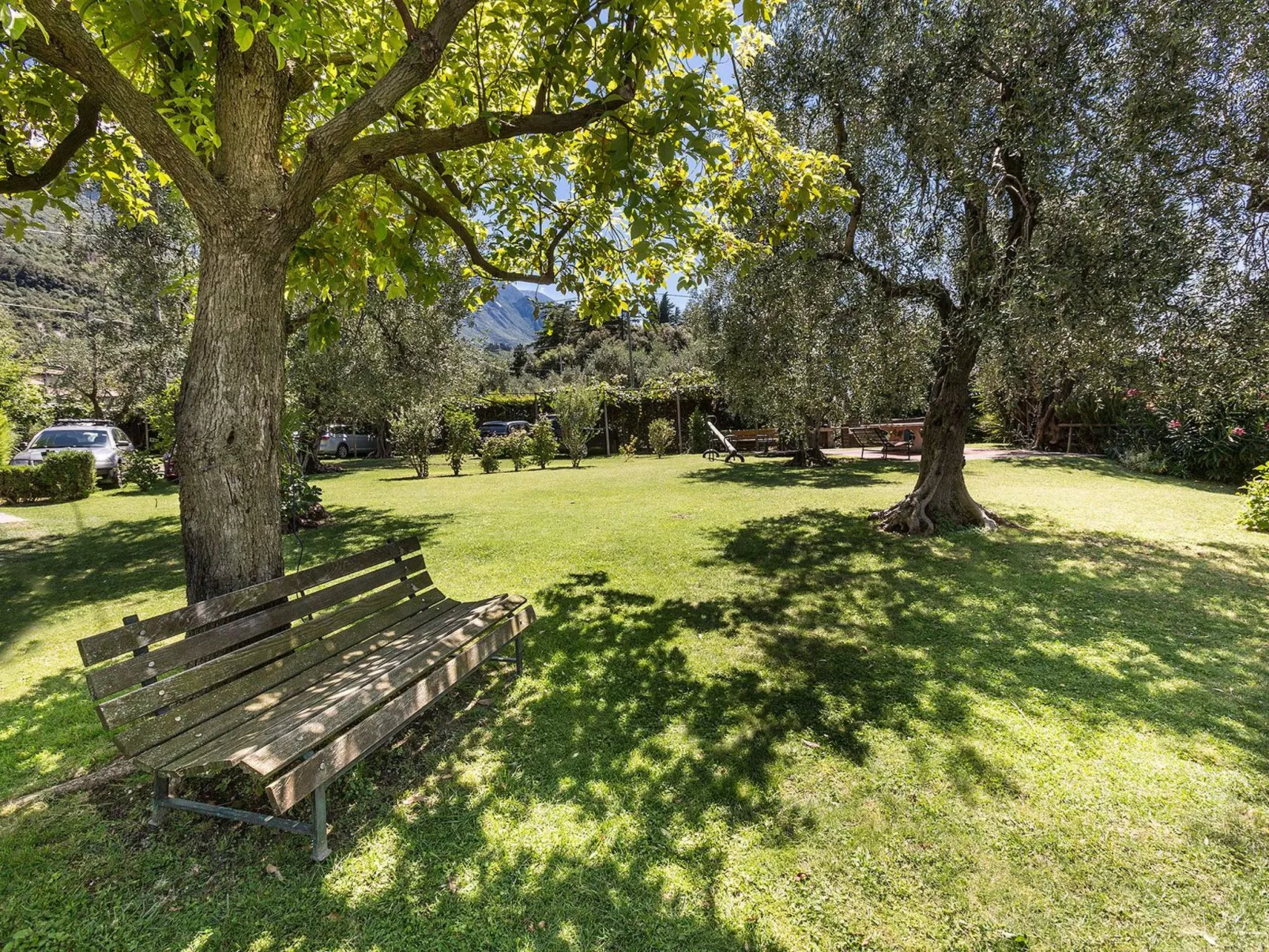 Zwei-Zimmer-Wohnung mit Seeblick, Grill und Gemeinschaftspool - Image-tags.info