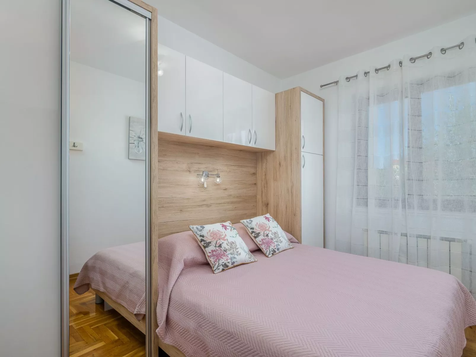 Marina Porat - Image-tags.info