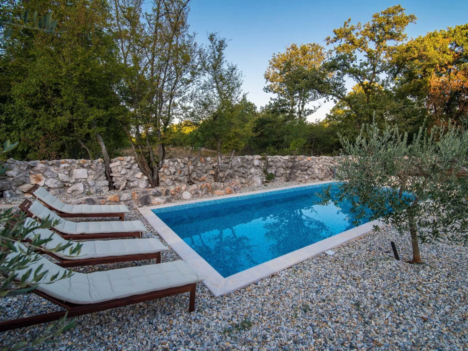 Vila Petite - Steinvilla mit Pool - Image-tags.info