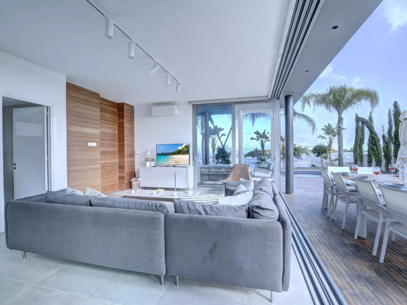 Protaras Ferienvilla mit privatem Pool, Whirlpool - Image-tags.info