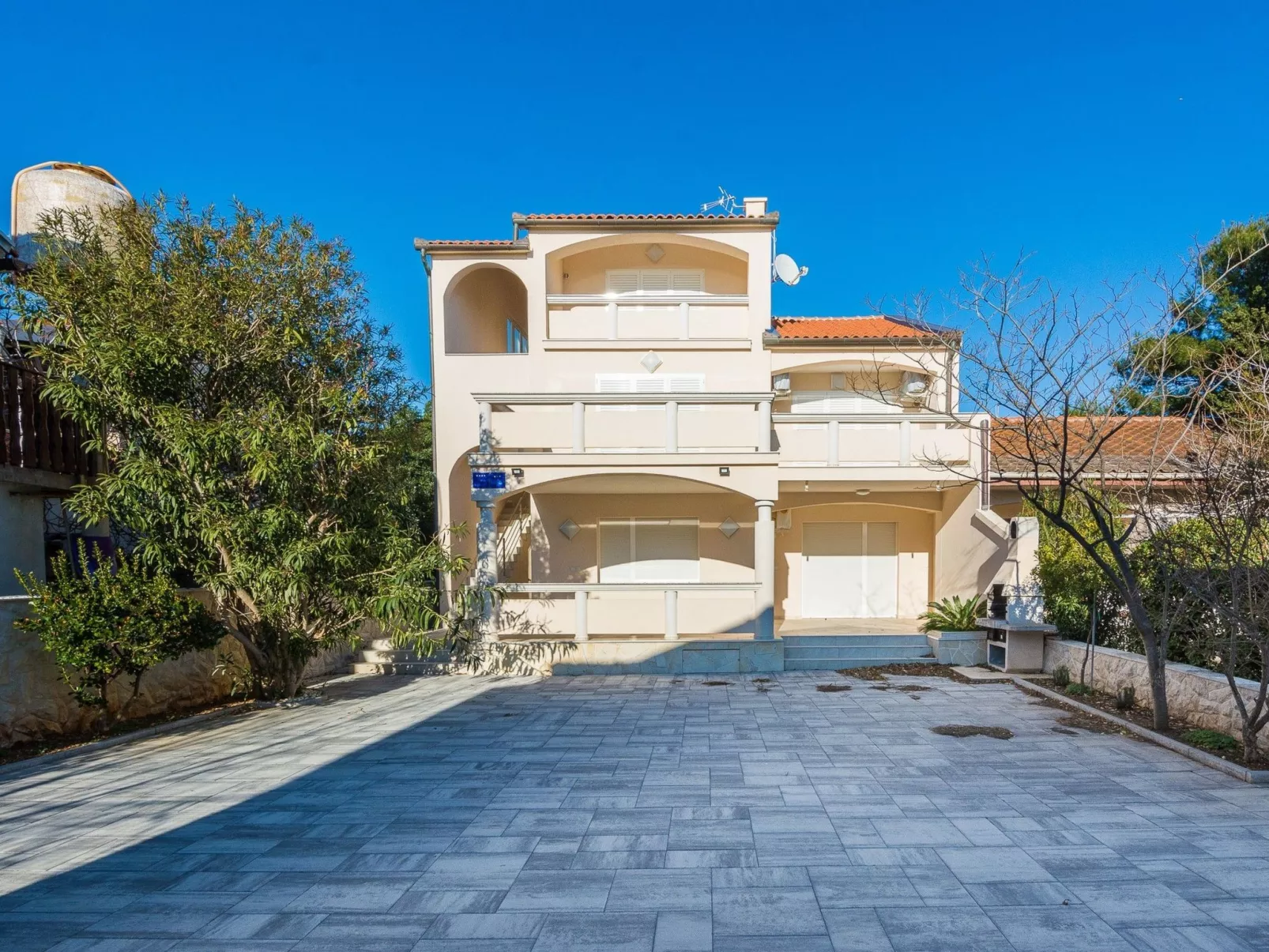 Apartment Medved 2 - Image-tags.info