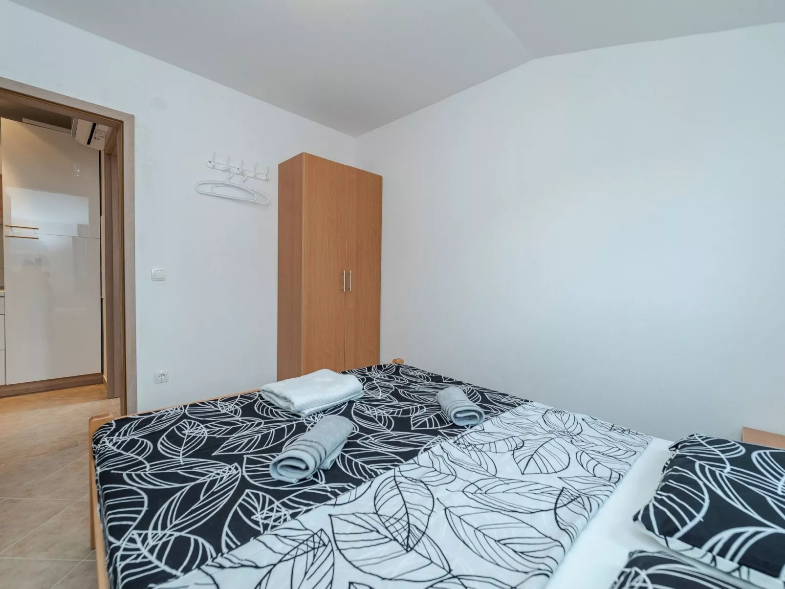 Apartment Simic 1 - Image-tags.info