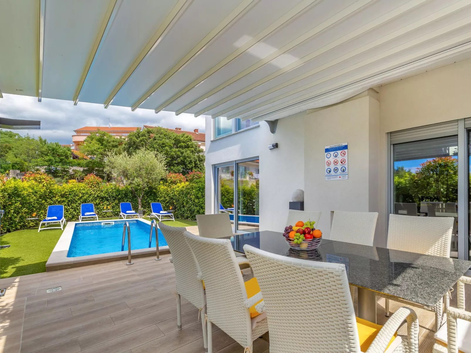 "Villa Antonela" mit privatem Pool - Image-tags.info