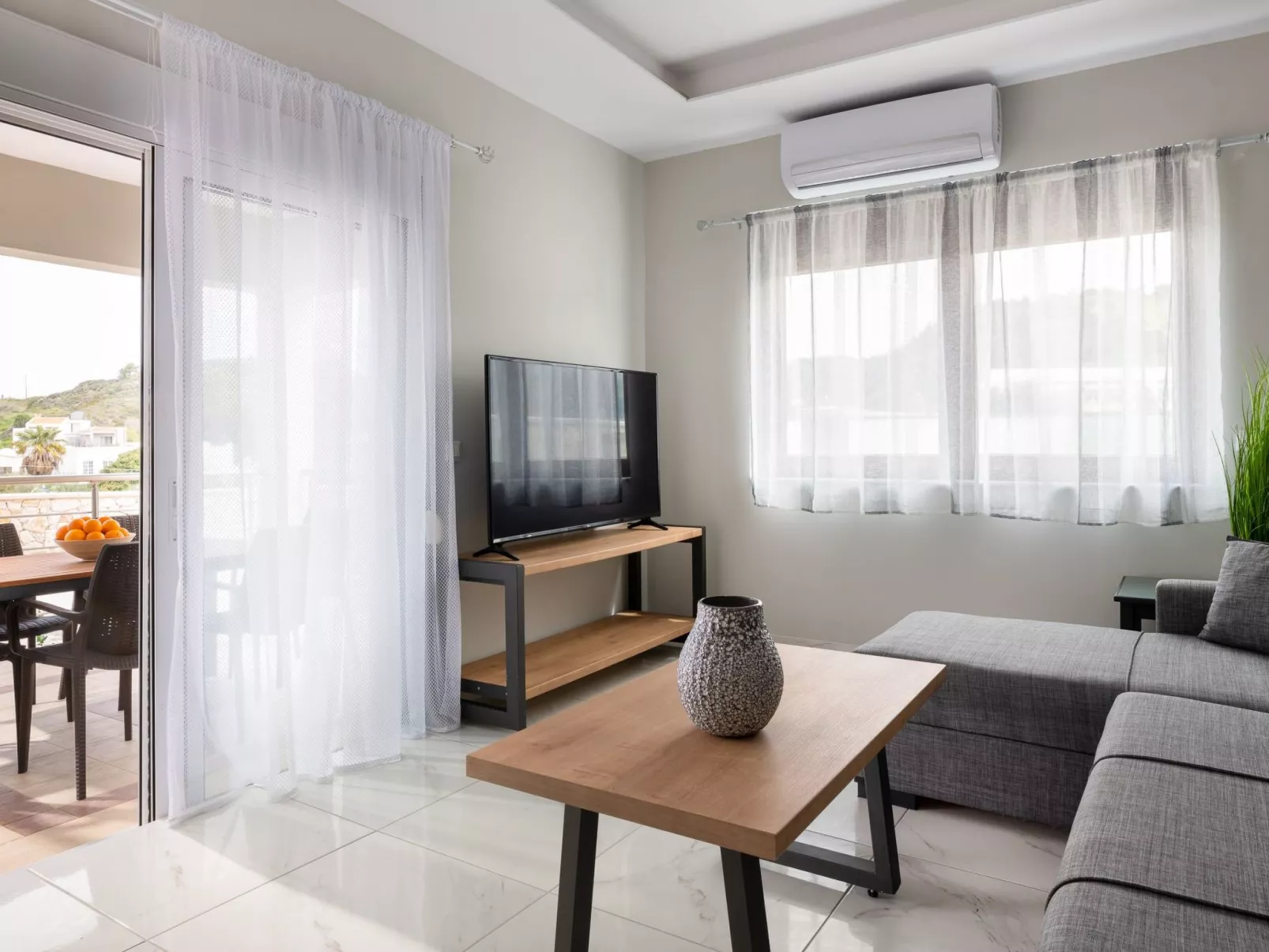 Athena PoolFront - Image-tags.info