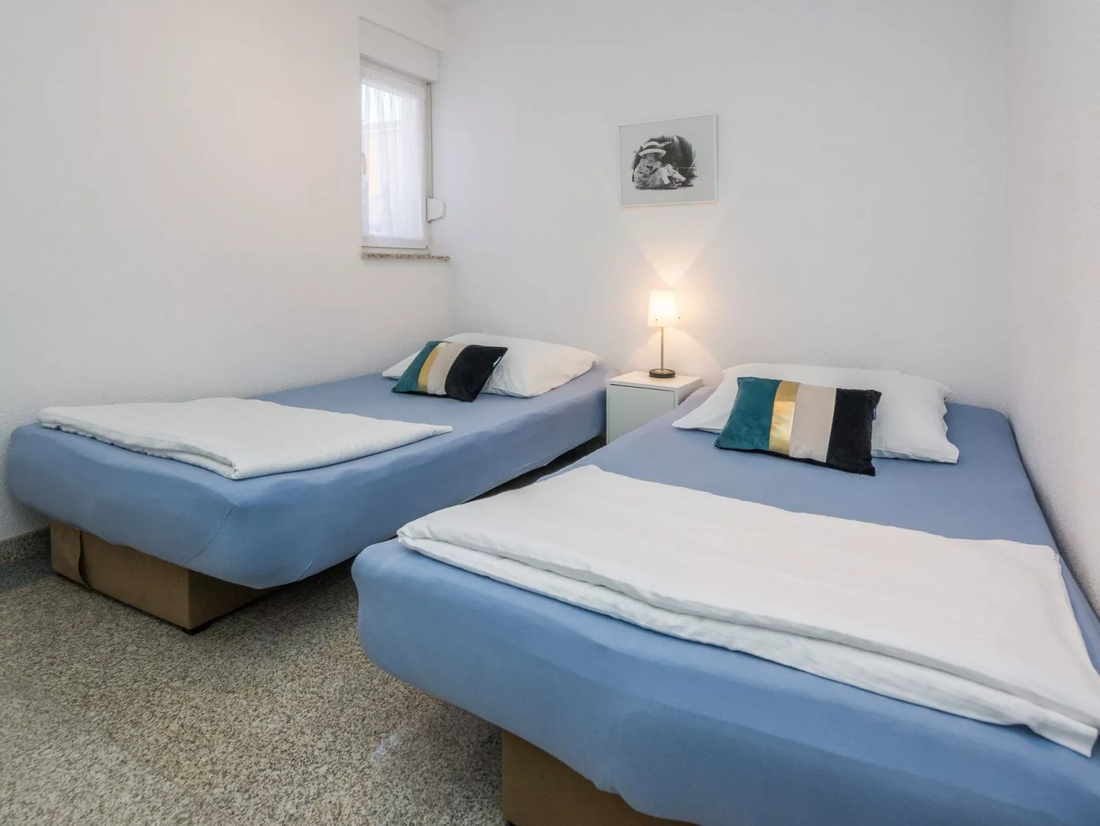 Apartment Andelic 2 - Image-tags.info