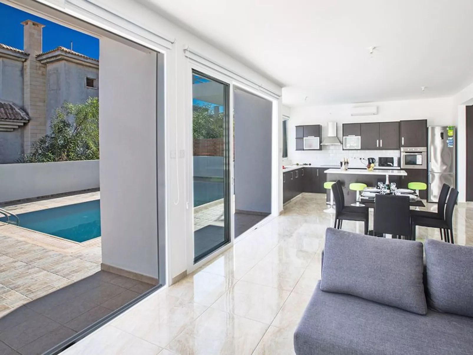 Protaras Perle Villa PE15 - Image-tags.info