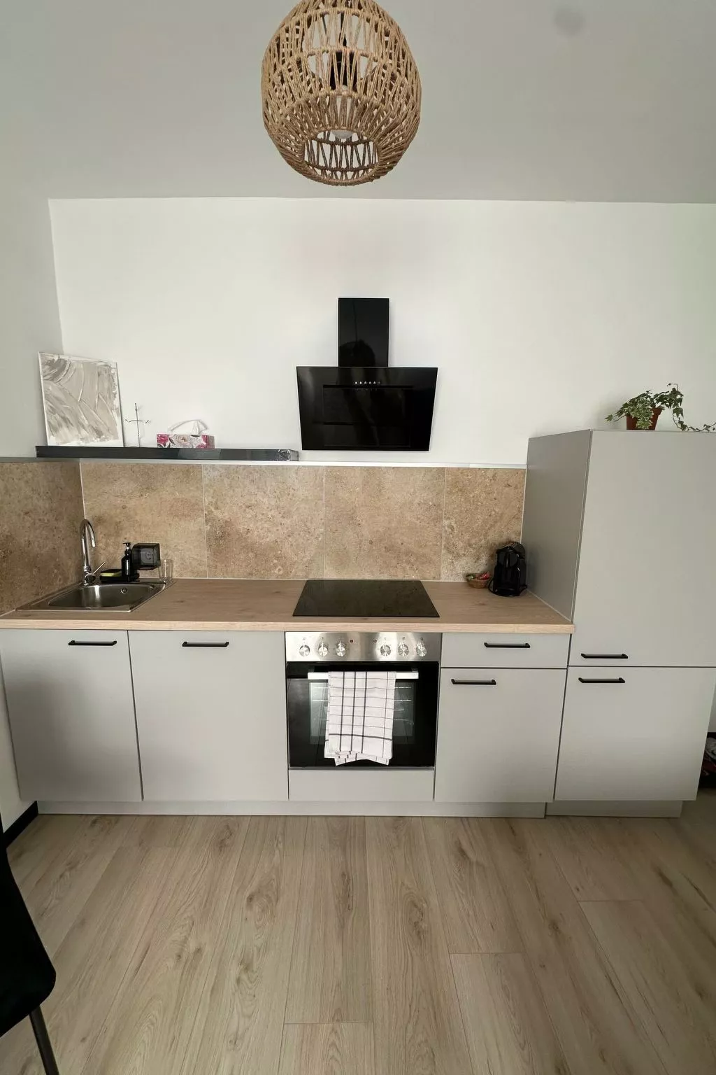 Place2stayhere-Image-tags.info