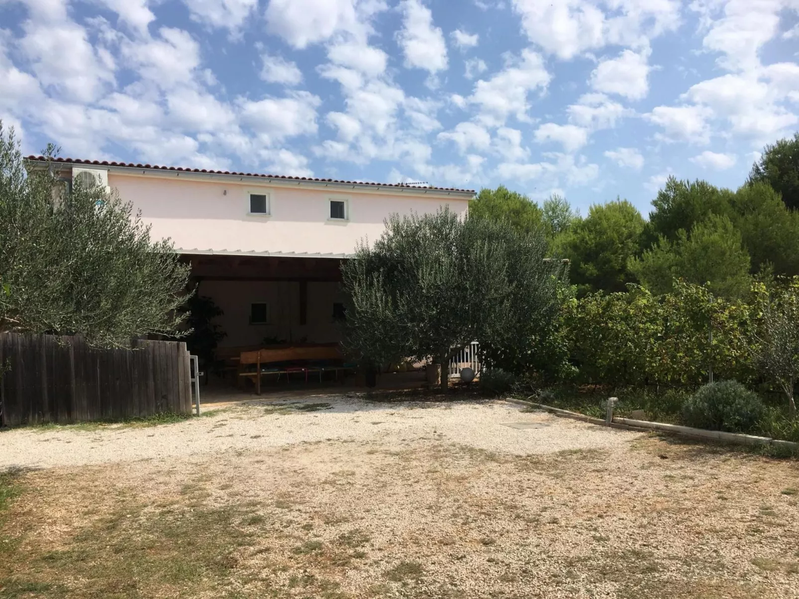 Apartment Pranic 3 - Image-tags.info