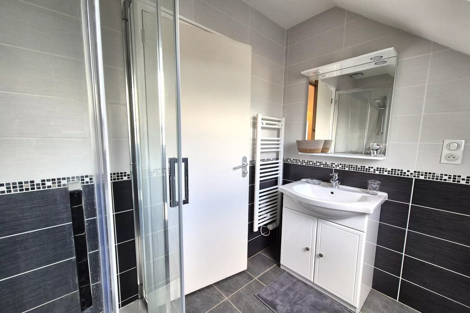 Gîte "Louis" à Plurien - Badkamer