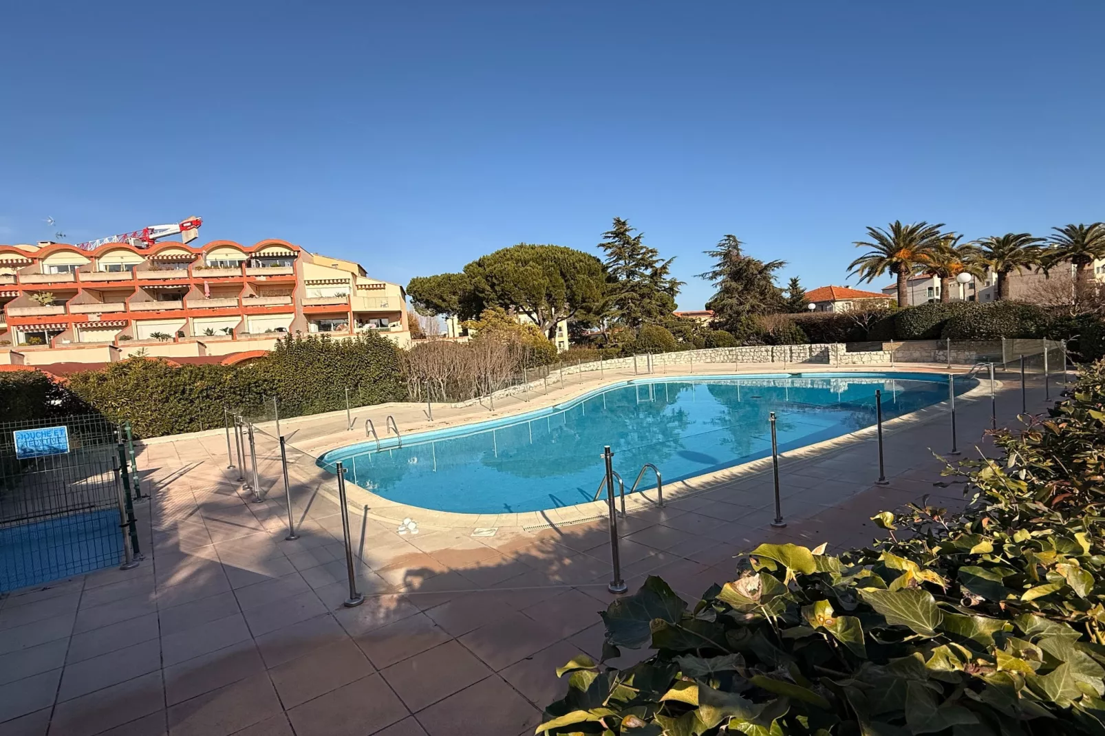 Vélusine - Parkfaciliteiten