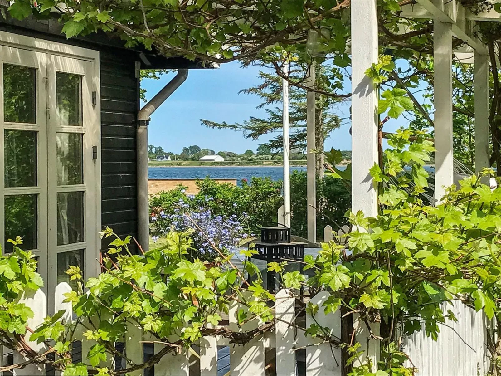 "Vojo" - 100m from the sea-Buiten