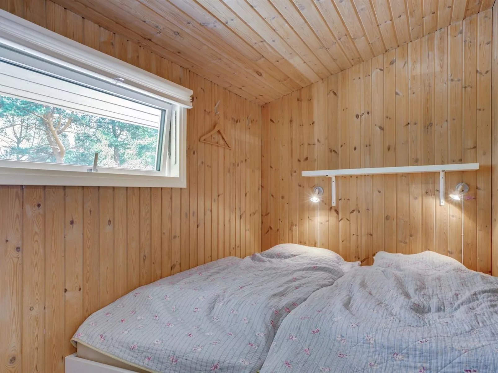 "Adelisa" - 600m from the sea - Binnen