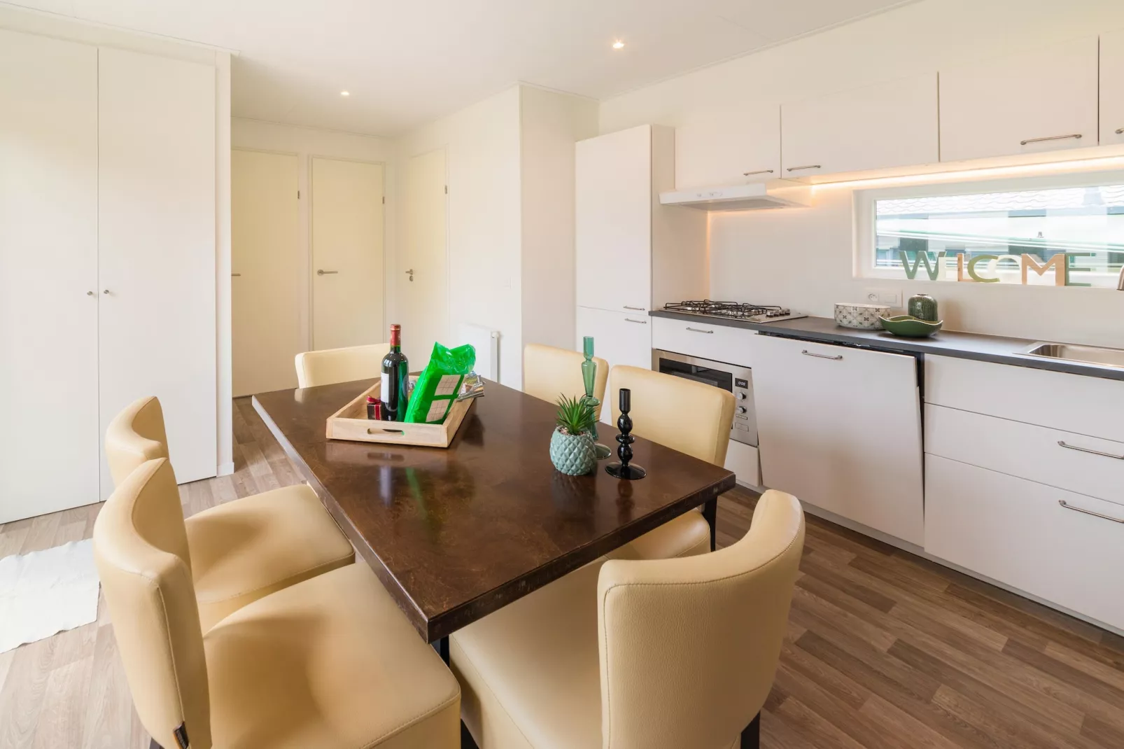 Le Baroudeur - Eetkamer