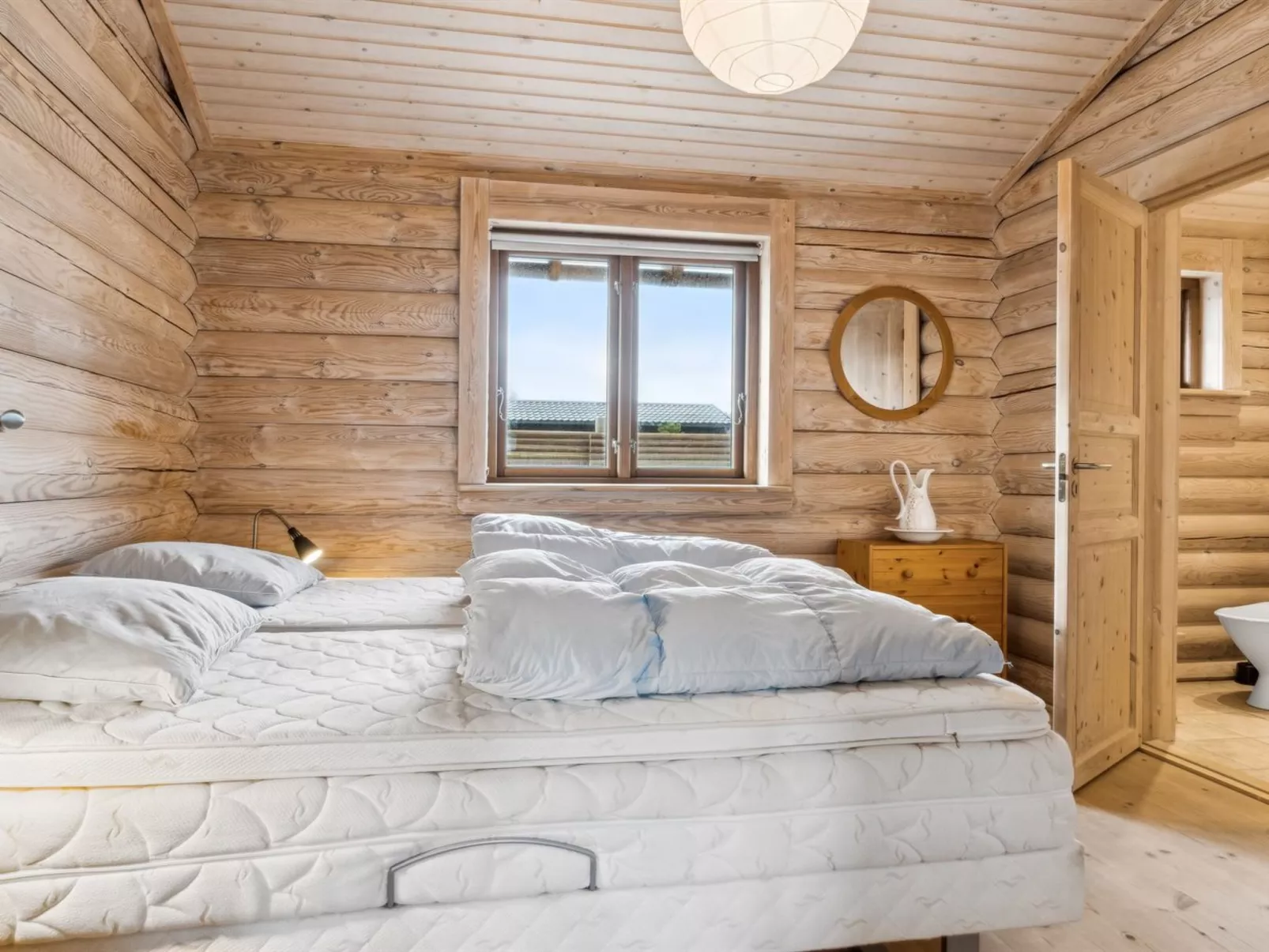 "Guthfast" - 50m from the sea - Binnen