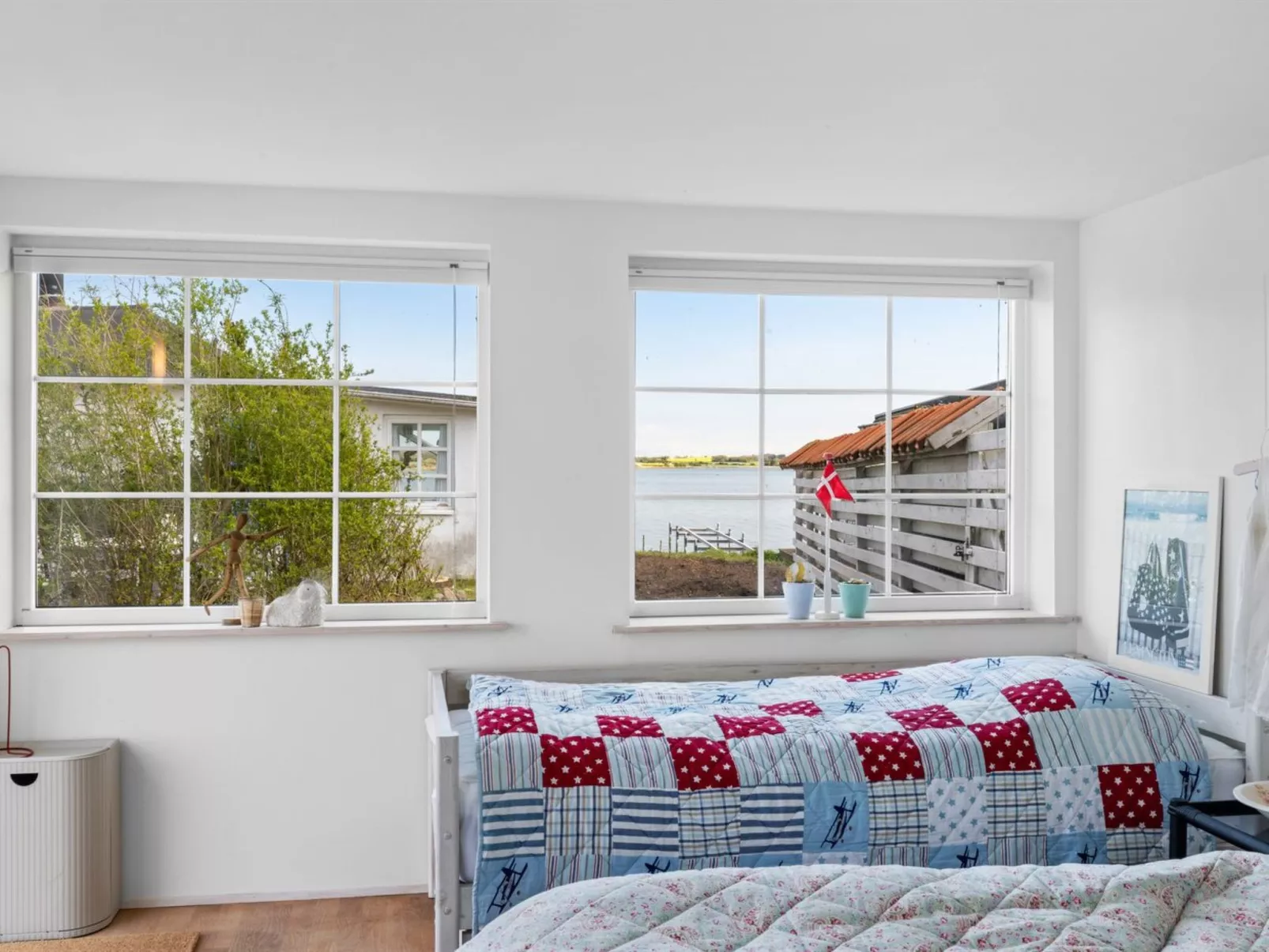 "Jorek" - 10m to the fjord - Binnen