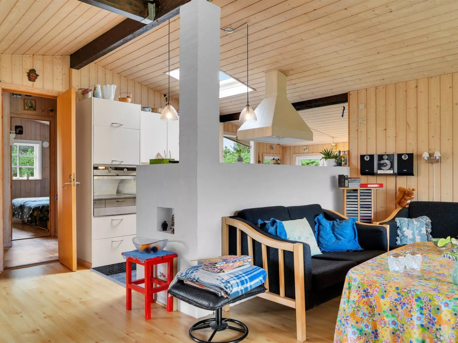 "Ilja" - 700m from the sea-Binnen