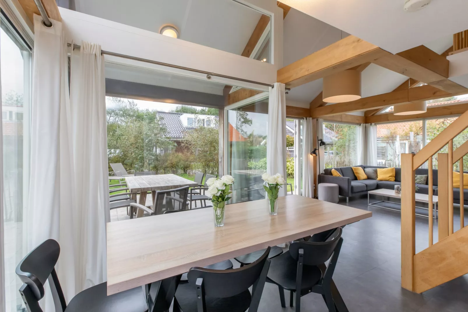 Zonnedorp 22  Holiday Home Anoes Renesse | Beach-nearby Comfort in Zeeland-Niet-getagd